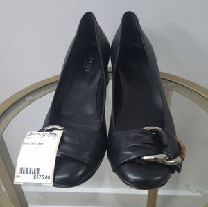 Gucci Black Leather Heels with Silver Accent